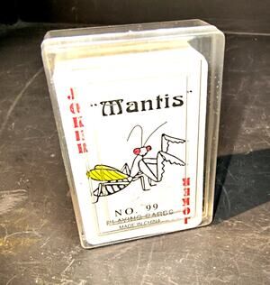 1676.  New Sealed Mantis Playing Cards Mini